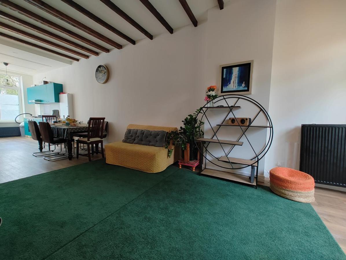 רוטרדם The Diesel Bed And Breakfast מראה חיצוני תמונה