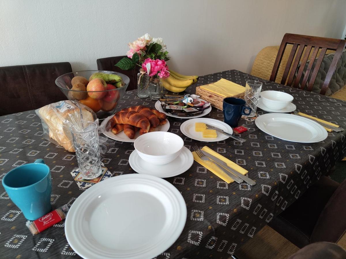 רוטרדם The Diesel Bed And Breakfast מראה חיצוני תמונה