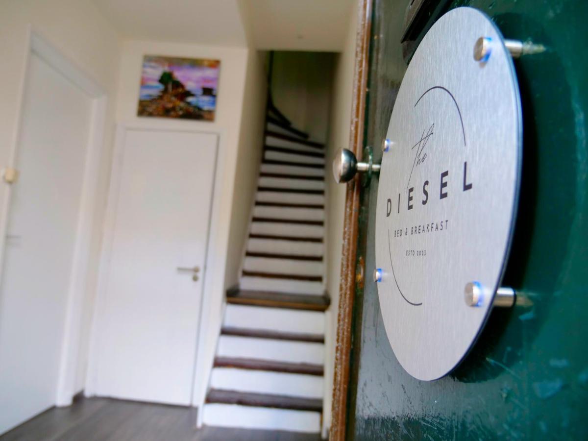 רוטרדם The Diesel Bed And Breakfast מראה חיצוני תמונה